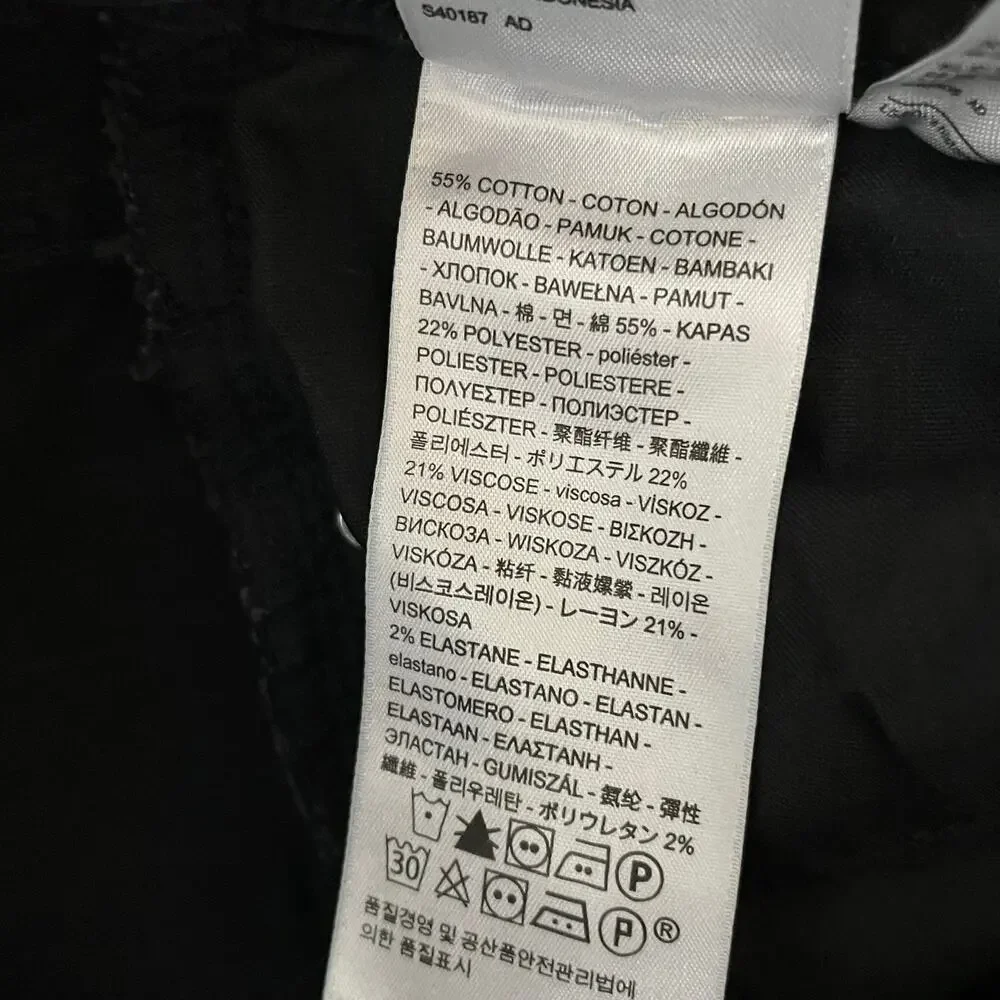Levi's 711 Skinny Jeans Black 28 Distressed Ripped Knee